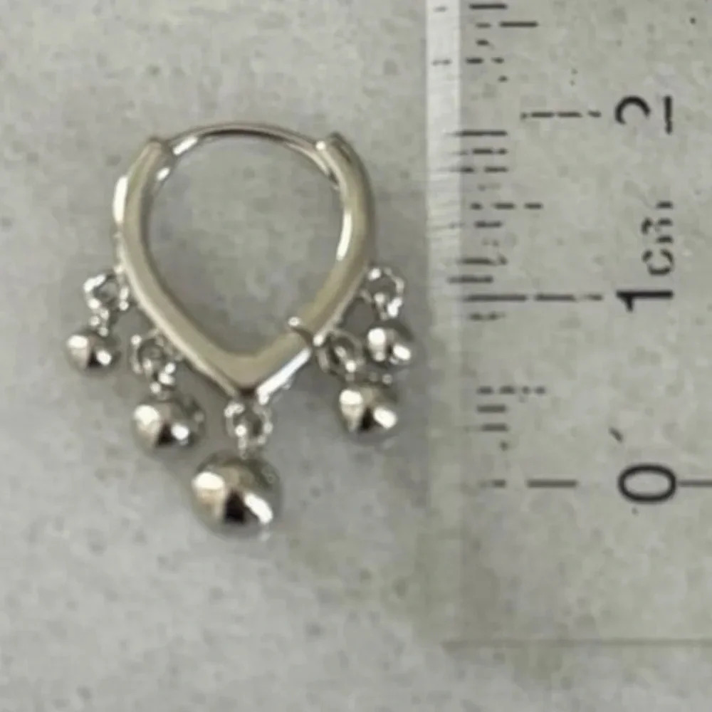 Sterling Silver Triangle Beaded Fringe Hoop Earrings
Brand New - Picture 2 of 4